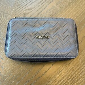 MISSONI Exclusively for Delta Unisex Blue Toiletry Travel Cosmetic Bag Case